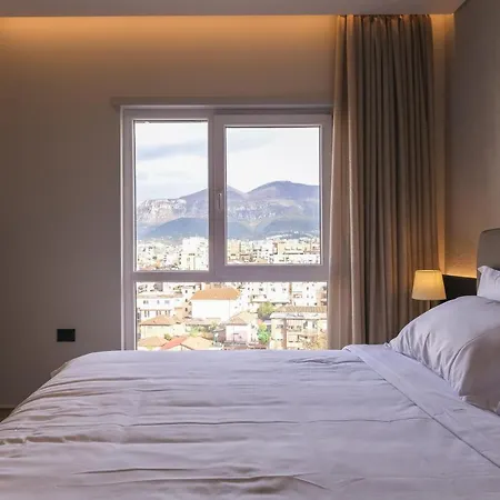 Two Steps Appartement Tirana