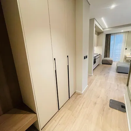Two Steps Apartman *