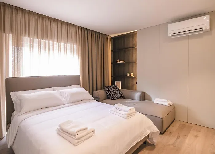 Two Steps Appartement Tirana