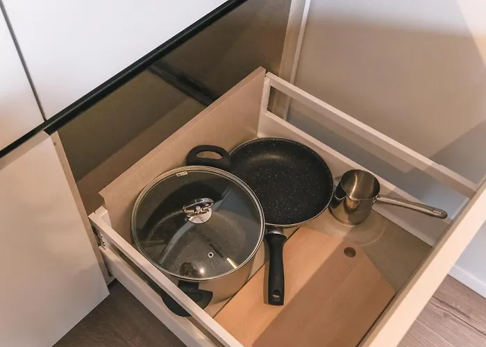 Two Steps アパート