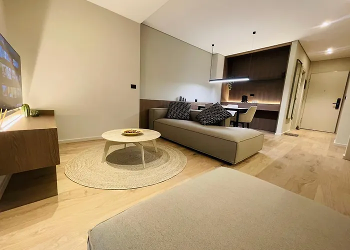 Two Steps Appartement Tirana